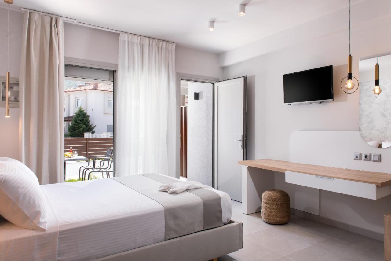 Afros Suites Olympiada Exterior foto